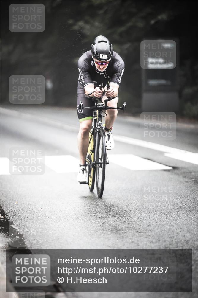 13.09.2026 - Stadtparktriathlon H.Heesch http://msf.ph/oto/10277237 13.09.2026 09:11:35 Radfahren 11, 17, 45, 91, 155 meine-sportfotos.de