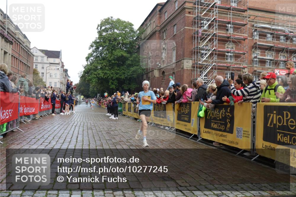 13.09.2026 - Kiel Lauf Yannick Fuchs http://msf.ph/oto/10277245 13.09.2026 08:50:19 Ziel 3167, 3487, 8786, 11542, 1710, 2909, 5168, 5258, 10319, 2443, 7511, 10359, 135, 6891 meine-sportfotos.de