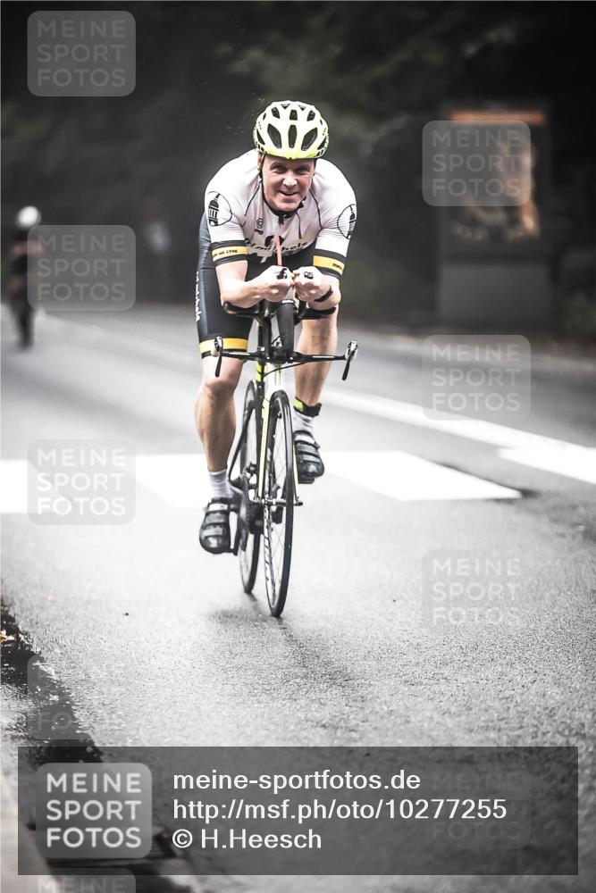 13.09.2026 - Stadtparktriathlon H.Heesch http://msf.ph/oto/10277255 13.09.2026 09:11:42 Radfahren 44, 63, 67, 86, 91, 134, 148 meine-sportfotos.de