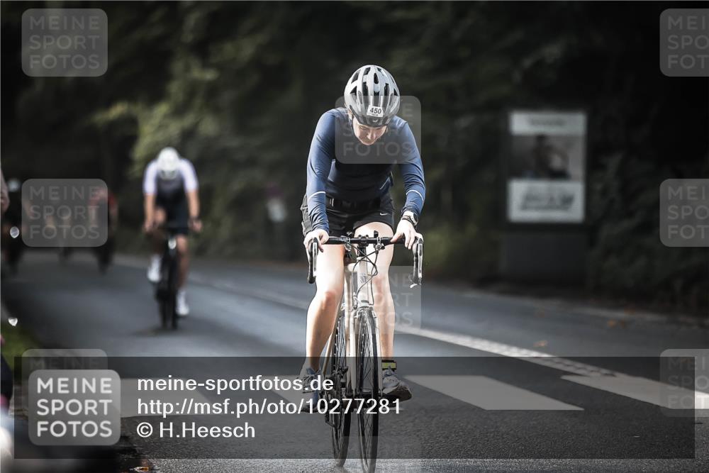 13.09.2026 - Stadtparktriathlon H.Heesch http://msf.ph/oto/10277281 13.09.2026 10:39:10 Radfahren 450, 473, 520, 572 meine-sportfotos.de