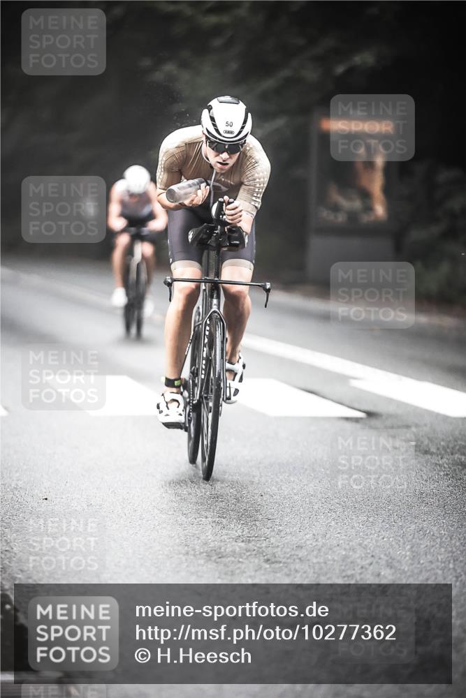 13.09.2026 - Stadtparktriathlon H.Heesch http://msf.ph/oto/10277362 13.09.2026 09:12:07 Radfahren 7, 38, 40, 50, 131 meine-sportfotos.de