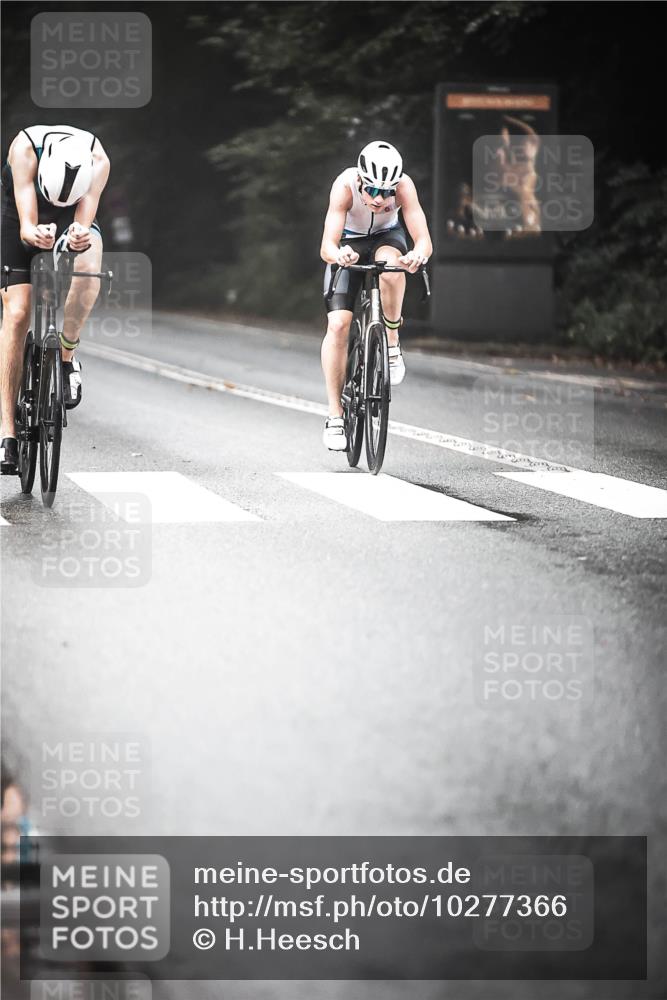 13.09.2026 - Stadtparktriathlon H.Heesch http://msf.ph/oto/10277366 13.09.2026 09:12:08 Radfahren 7, 38, 40, 50, 131 meine-sportfotos.de