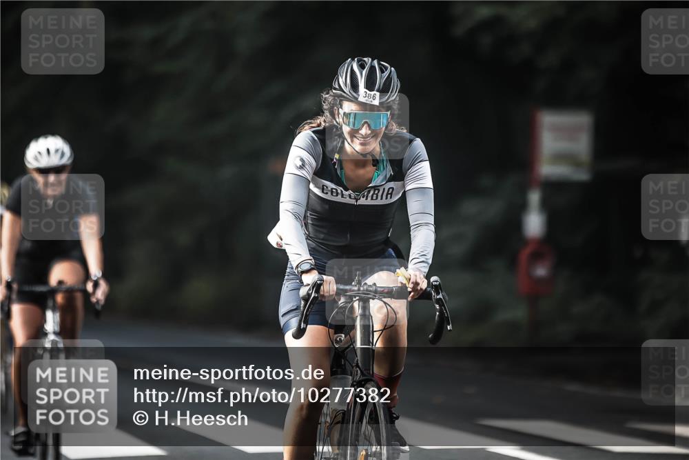 13.09.2026 - Stadtparktriathlon H.Heesch http://msf.ph/oto/10277382 13.09.2026 10:39:27 Radfahren 386, 413, 423, 428, 468, 470, 506, 522 meine-sportfotos.de