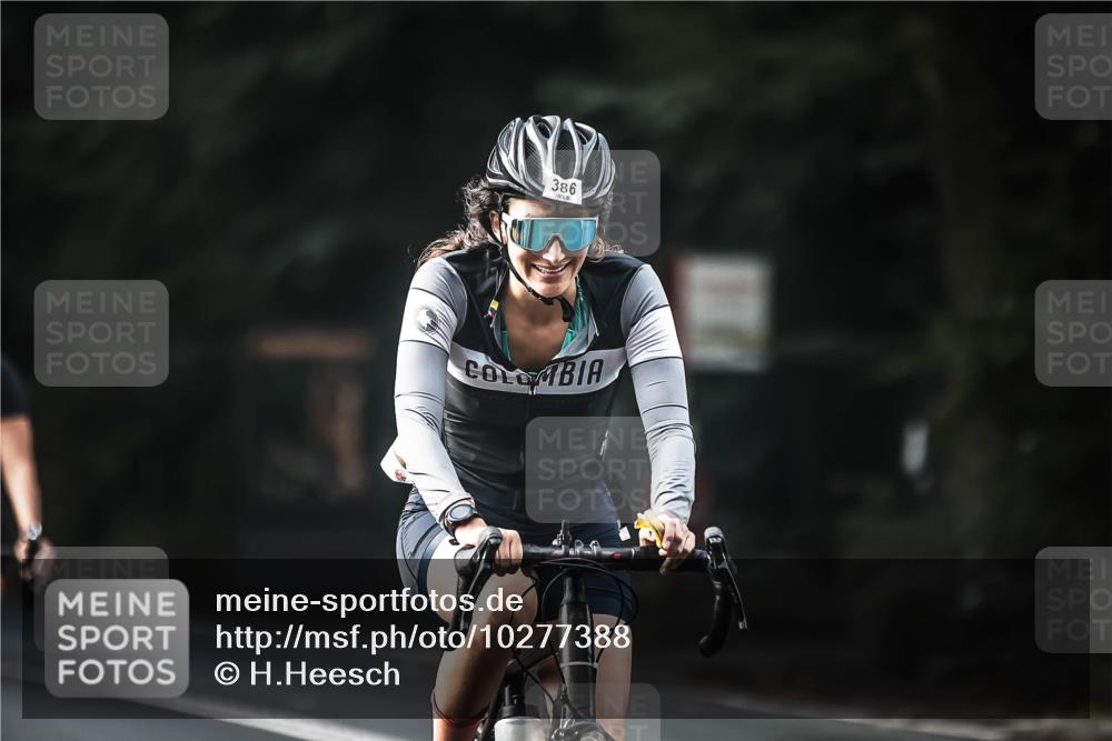 13.09.2026 - Stadtparktriathlon H.Heesch http://msf.ph/oto/10277388 13.09.2026 10:39:27 Radfahren 386, 413, 423, 428, 468, 470, 506, 522 meine-sportfotos.de