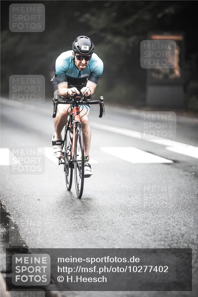 13.09.2026 - Stadtparktriathlon H.Heesch http://msf.ph/oto/10277402 13.09.2026 09:12:11 Radfahren 7, 38, 40, 50, 131 meine-sportfotos.de