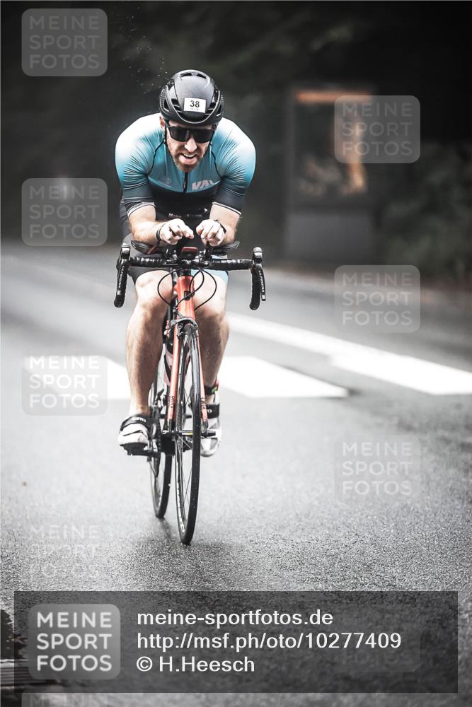 13.09.2026 - Stadtparktriathlon H.Heesch http://msf.ph/oto/10277409 13.09.2026 09:12:11 Radfahren 7, 38, 40, 50, 131 meine-sportfotos.de