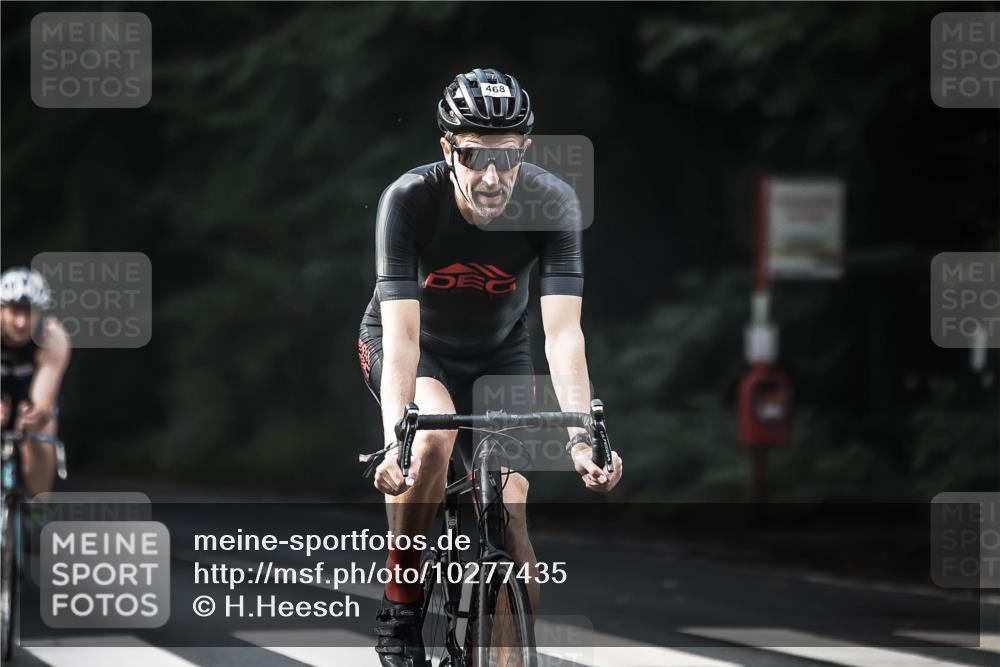 13.09.2026 - Stadtparktriathlon H.Heesch http://msf.ph/oto/10277435 13.09.2026 10:39:32 Radfahren 386, 413, 468, 470, 493, 506, 522 meine-sportfotos.de