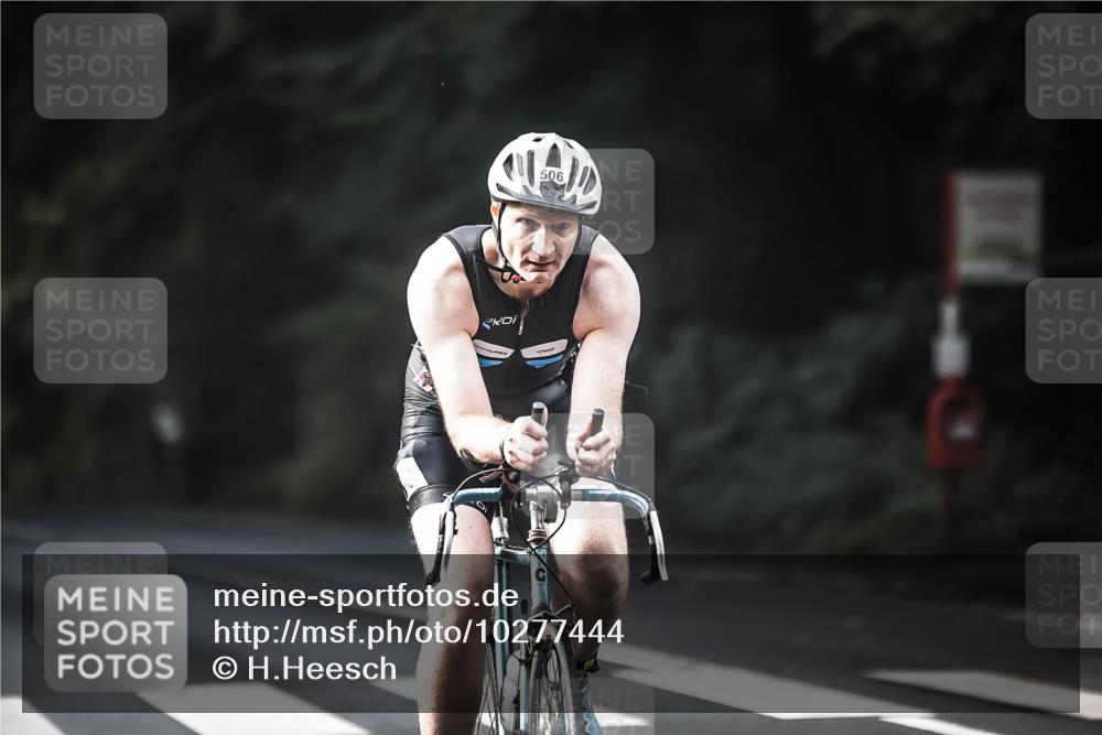 13.09.2026 - Stadtparktriathlon H.Heesch http://msf.ph/oto/10277444 13.09.2026 10:39:34 Radfahren 413, 468, 470, 493, 498, 506, 522 meine-sportfotos.de