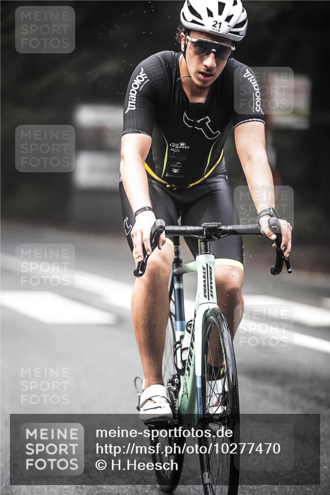 13.09.2026 - Stadtparktriathlon H.Heesch http://msf.ph/oto/10277470 13.09.2026 09:12:26 Radfahren 2, 21, 61, 69, 87, 186 meine-sportfotos.de