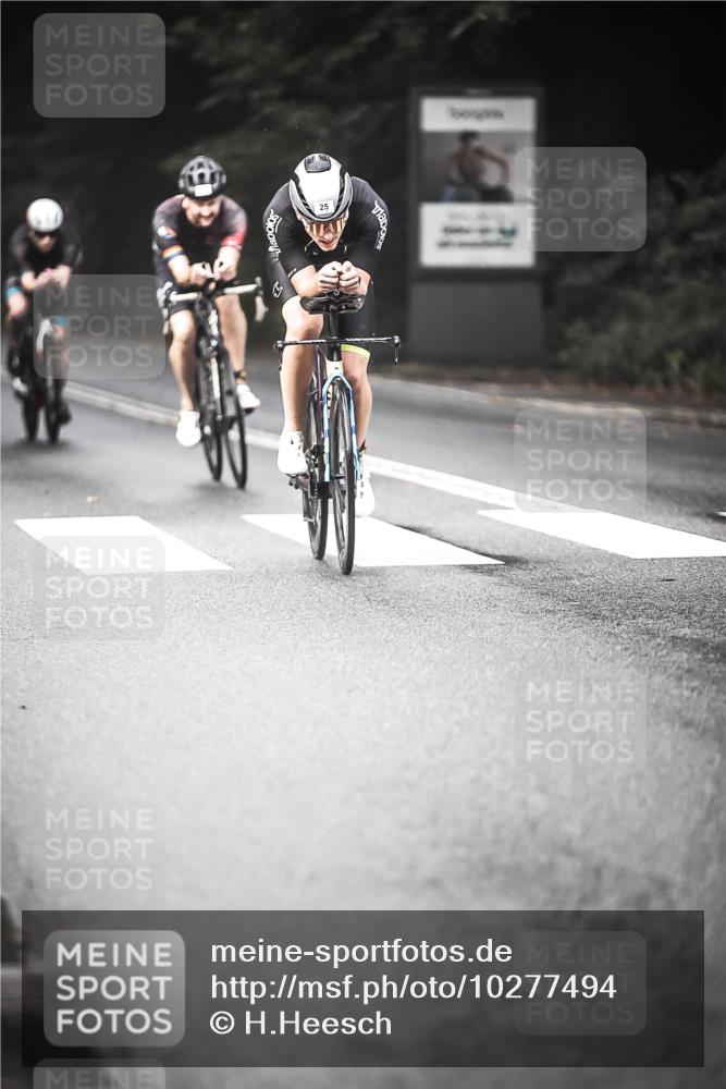 13.09.2026 - Stadtparktriathlon H.Heesch http://msf.ph/oto/10277494 13.09.2026 09:12:51 Radfahren 4, 25, 43, 96, 121, 171 meine-sportfotos.de