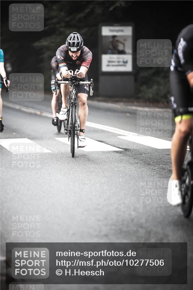 13.09.2026 - Stadtparktriathlon H.Heesch http://msf.ph/oto/10277506 13.09.2026 09:12:52 Radfahren 25, 43, 96, 121, 171, 175 meine-sportfotos.de