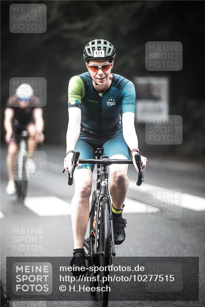 13.09.2026 - Stadtparktriathlon H.Heesch http://msf.ph/oto/10277515 13.09.2026 09:12:54 Radfahren 25, 43, 96, 121, 171, 175 meine-sportfotos.de