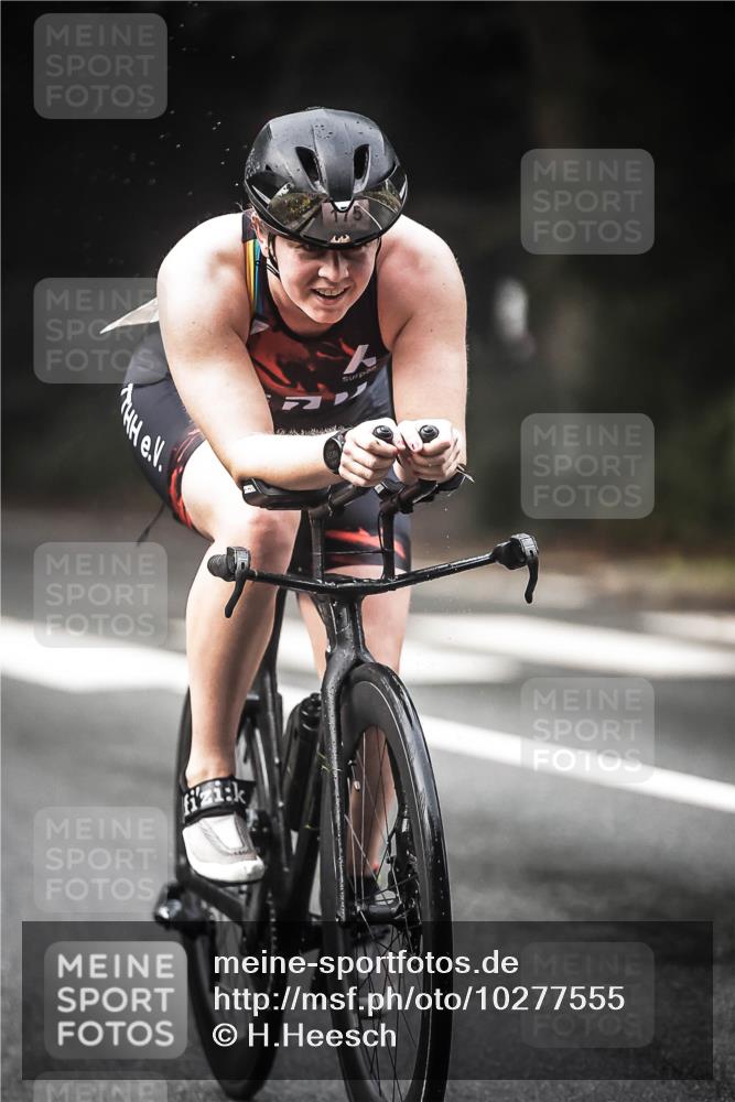 13.09.2026 - Stadtparktriathlon H.Heesch http://msf.ph/oto/10277555 13.09.2026 09:12:59 Radfahren 43, 77, 96, 171, 175 meine-sportfotos.de