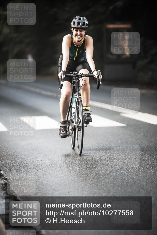 13.09.2026 - Stadtparktriathlon H.Heesch http://msf.ph/oto/10277558 13.09.2026 10:39:55 Radfahren 363, 547 meine-sportfotos.de