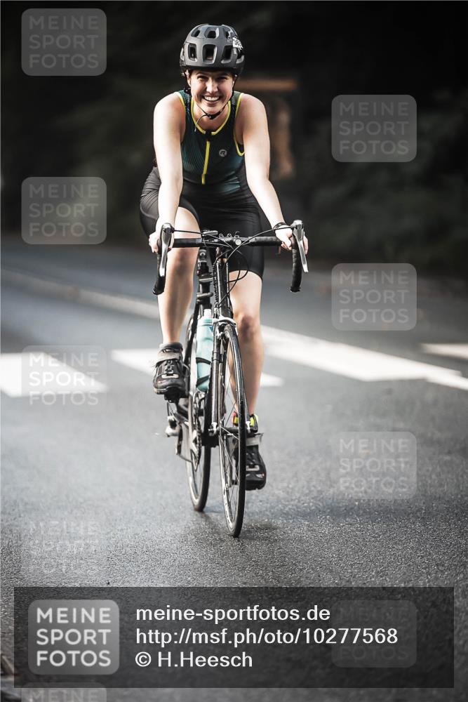 13.09.2026 - Stadtparktriathlon H.Heesch http://msf.ph/oto/10277568 13.09.2026 10:39:56 Radfahren 363, 547 meine-sportfotos.de