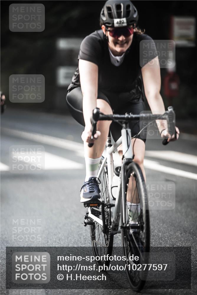 13.09.2026 - Stadtparktriathlon H.Heesch http://msf.ph/oto/10277597 13.09.2026 10:40:06 Radfahren 362, 422, 461, 472, 533, 559 meine-sportfotos.de