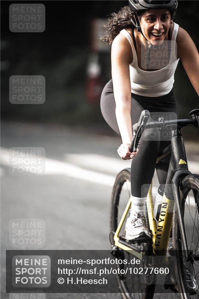 13.09.2026 - Stadtparktriathlon H.Heesch http://msf.ph/oto/10277660 13.09.2026 10:40:15 Radfahren 457, 472, 502, 533, 559 meine-sportfotos.de