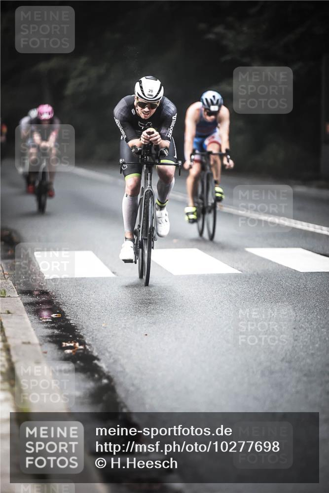 13.09.2026 - Stadtparktriathlon H.Heesch http://msf.ph/oto/10277698 13.09.2026 09:13:29 Radfahren 10, 20, 32, 92, 129, 141, 150 meine-sportfotos.de