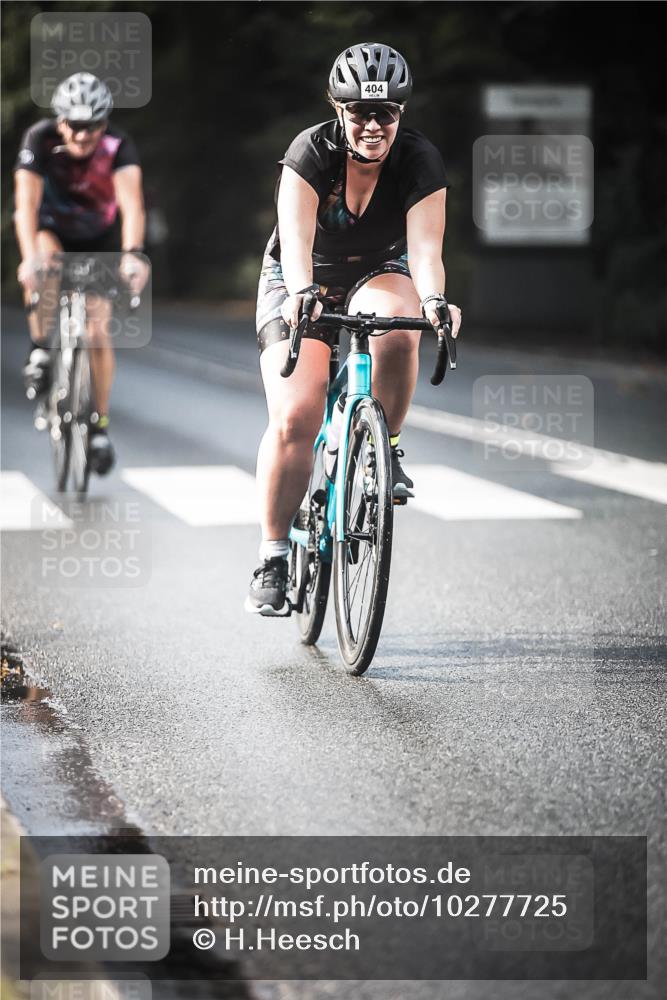 13.09.2026 - Stadtparktriathlon H.Heesch http://msf.ph/oto/10277725 13.09.2026 10:40:33 Radfahren 404, 512, 541, 546 meine-sportfotos.de