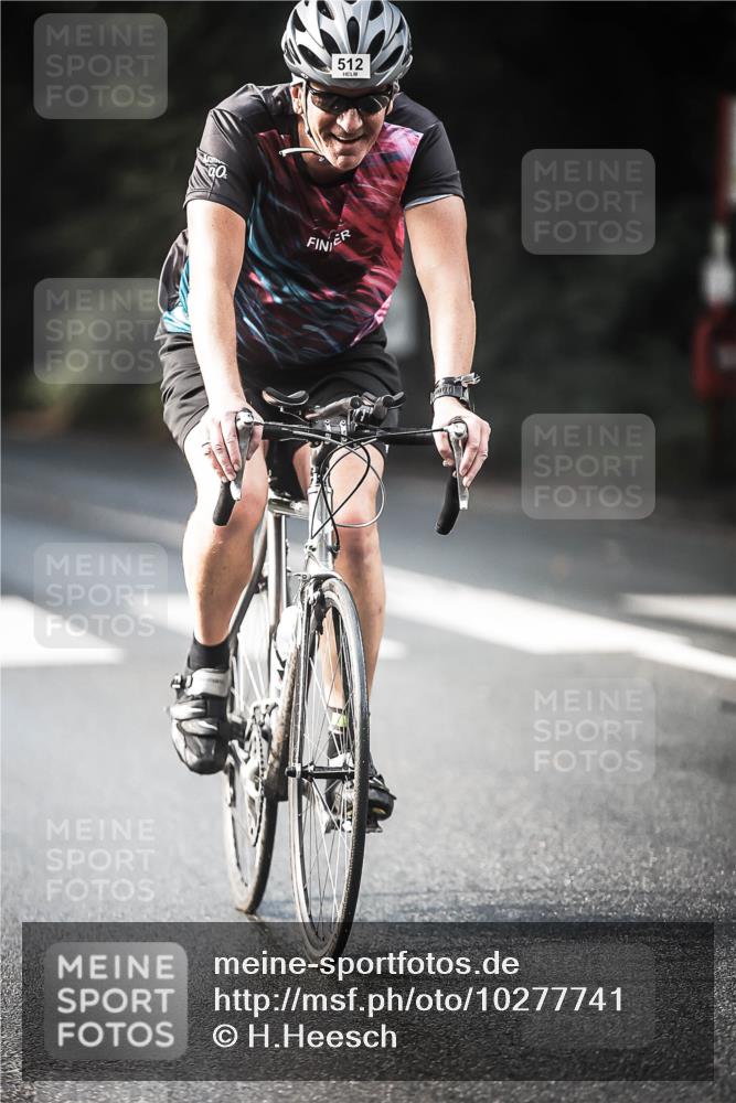 13.09.2026 - Stadtparktriathlon H.Heesch http://msf.ph/oto/10277741 13.09.2026 10:40:35 Radfahren 404, 512, 541, 546 meine-sportfotos.de