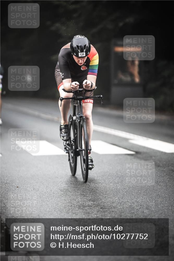 13.09.2026 - Stadtparktriathlon H.Heesch http://msf.ph/oto/10277752 13.09.2026 09:13:36 Radfahren 10, 30, 32, 82, 92, 138, 141 meine-sportfotos.de