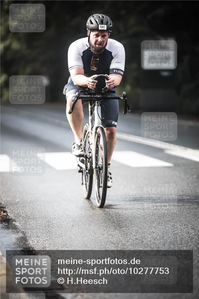 13.09.2026 - Stadtparktriathlon H.Heesch http://msf.ph/oto/10277753 13.09.2026 10:40:39 Radfahren 404, 442, 512, 541 meine-sportfotos.de