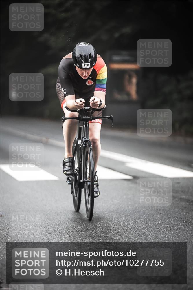 13.09.2026 - Stadtparktriathlon H.Heesch http://msf.ph/oto/10277755 13.09.2026 09:13:36 Radfahren 10, 30, 32, 82, 92, 138, 141 meine-sportfotos.de