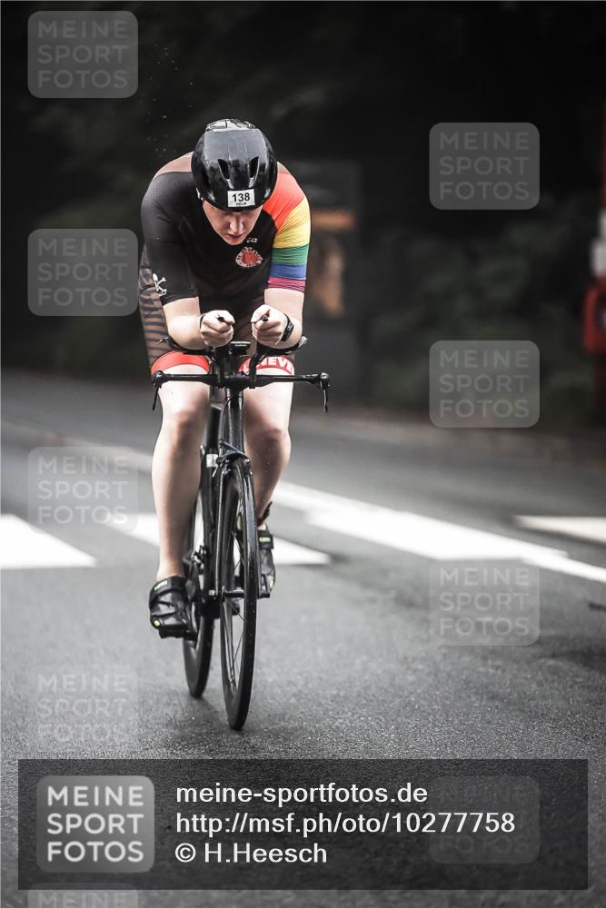 13.09.2026 - Stadtparktriathlon H.Heesch http://msf.ph/oto/10277758 13.09.2026 09:13:36 Radfahren 10, 30, 32, 82, 92, 138, 141 meine-sportfotos.de