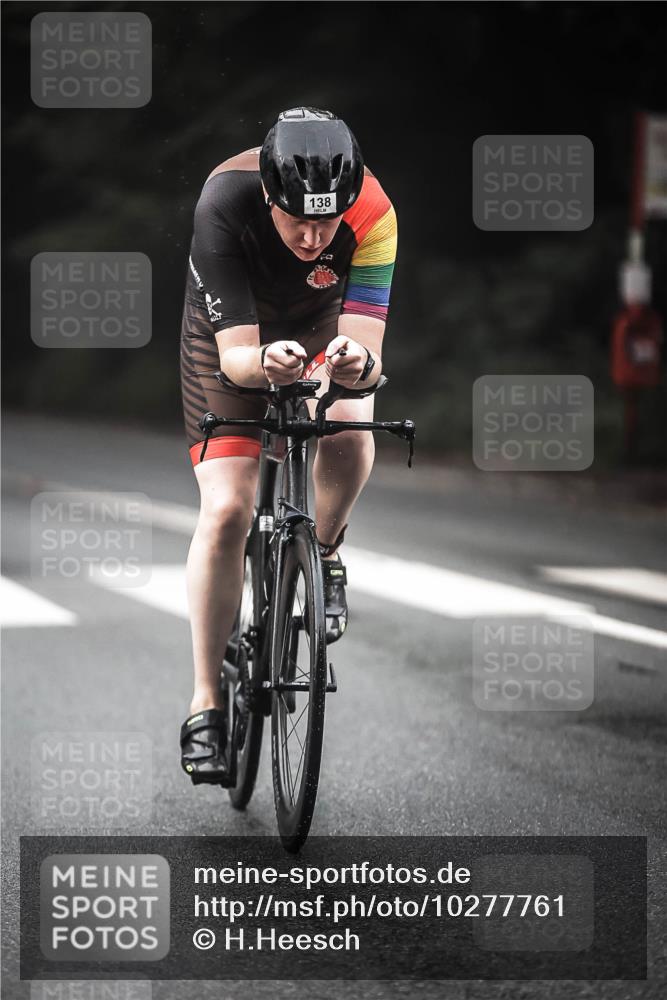 13.09.2026 - Stadtparktriathlon H.Heesch http://msf.ph/oto/10277761 13.09.2026 09:13:36 Radfahren 10, 30, 32, 82, 92, 138, 141 meine-sportfotos.de