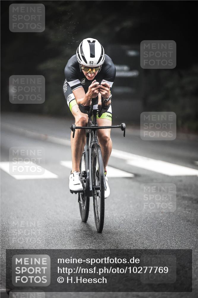 13.09.2026 - Stadtparktriathlon H.Heesch http://msf.ph/oto/10277769 13.09.2026 09:13:38 Radfahren 10, 30, 82, 92, 138, 141, 153 meine-sportfotos.de
