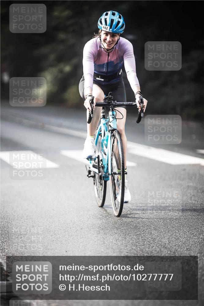13.09.2026 - Stadtparktriathlon H.Heesch http://msf.ph/oto/10277777 13.09.2026 10:40:45 Radfahren 407, 442, 541, 548 meine-sportfotos.de