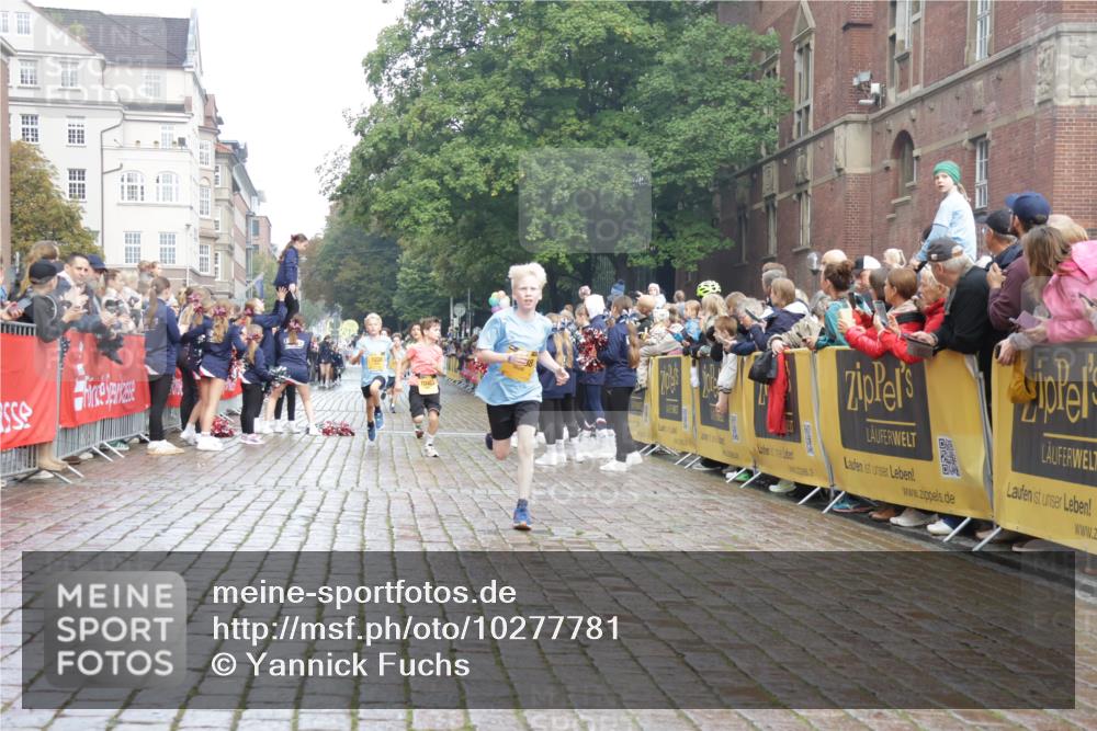 13.09.2026 - Kiel Lauf Yannick Fuchs http://msf.ph/oto/10277781 13.09.2026 08:50:53 Ziel 497, 2125, 3106, 5959, 9612, 10957, 10987, 2443, 3487, 5792, 7511, 10359, 496, 1238, 1724, 2343, 10463, 10970, 11688, 3167, 11542 meine-sportfotos.de