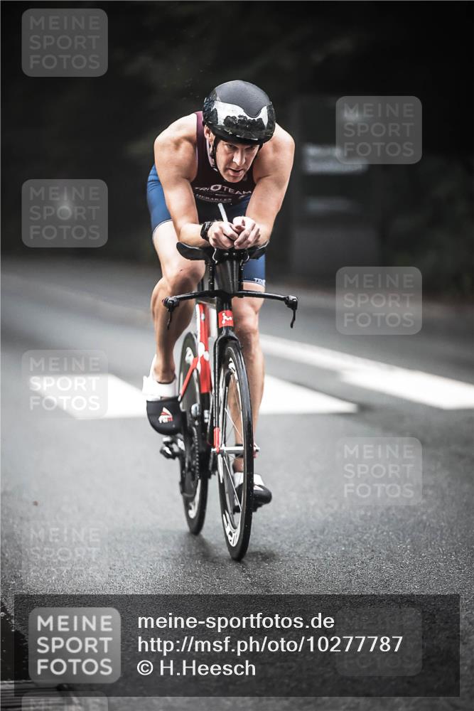 13.09.2026 - Stadtparktriathlon H.Heesch http://msf.ph/oto/10277787 13.09.2026 09:13:41 Radfahren 10, 30, 82, 105, 112, 138, 153 meine-sportfotos.de