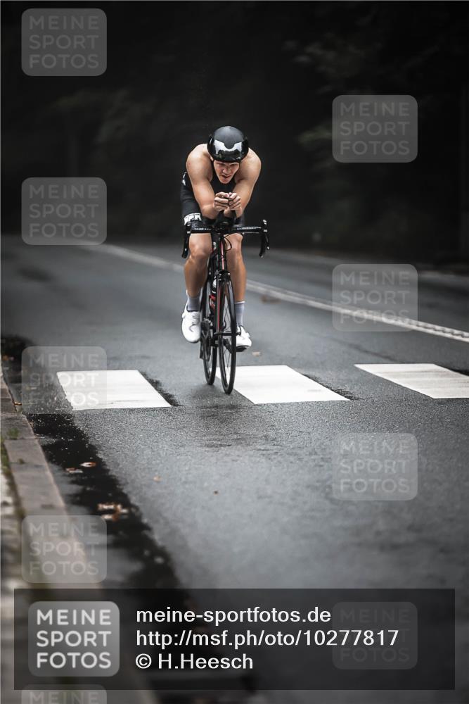 13.09.2026 - Stadtparktriathlon H.Heesch http://msf.ph/oto/10277817 13.09.2026 08:45:44 Radfahren 15 meine-sportfotos.de