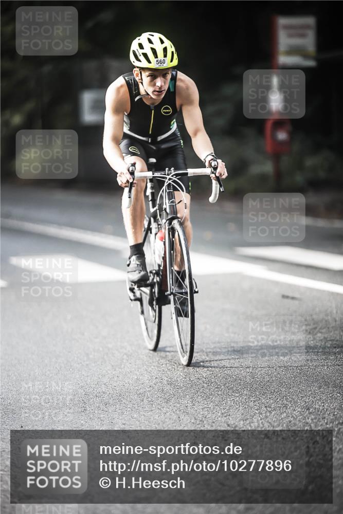 13.09.2026 - Stadtparktriathlon H.Heesch http://msf.ph/oto/10277896 13.09.2026 10:41:00 Radfahren 476, 560 meine-sportfotos.de