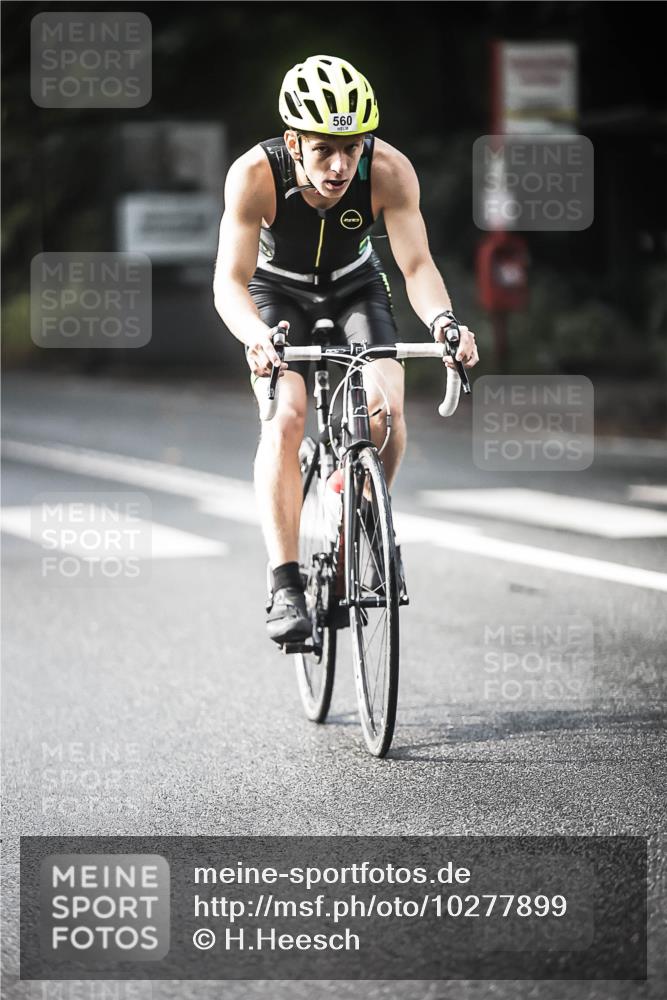 13.09.2026 - Stadtparktriathlon H.Heesch http://msf.ph/oto/10277899 13.09.2026 10:41:01 Radfahren 476, 560 meine-sportfotos.de