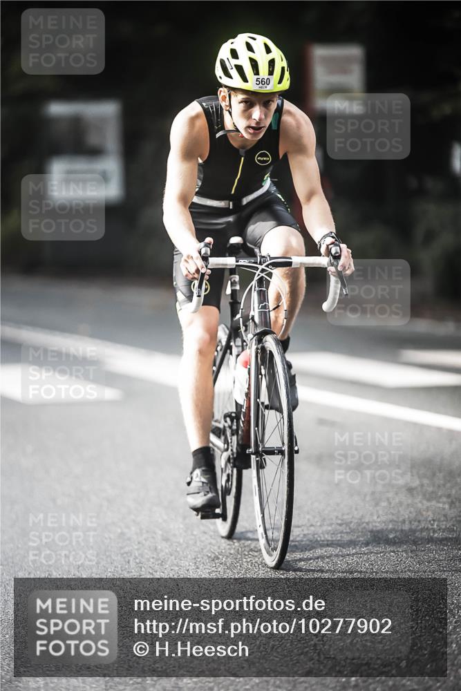 13.09.2026 - Stadtparktriathlon H.Heesch http://msf.ph/oto/10277902 13.09.2026 10:41:01 Radfahren 476, 560 meine-sportfotos.de