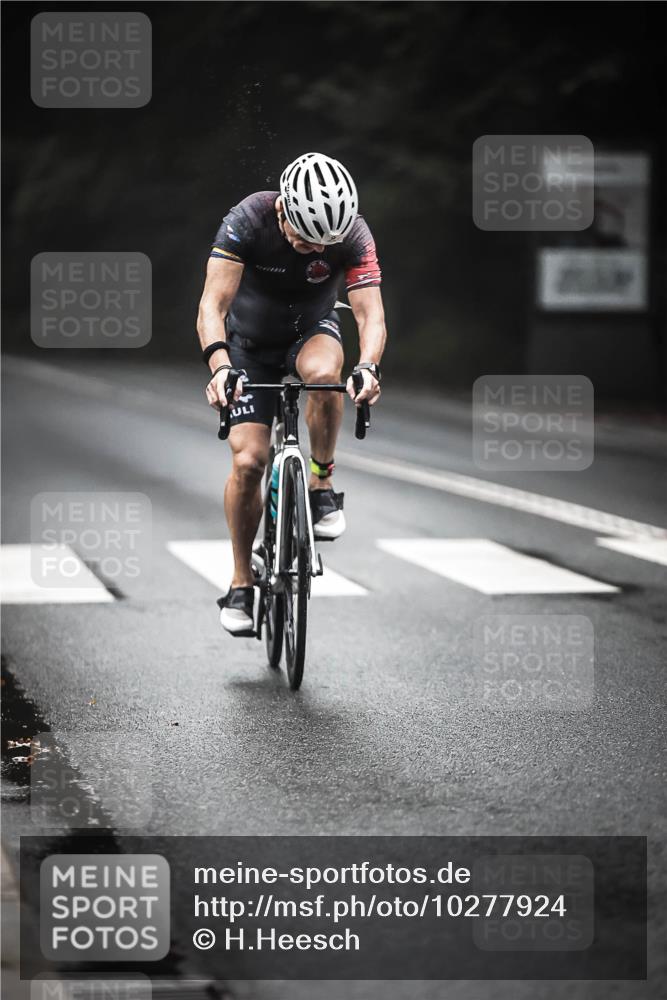 13.09.2026 - Stadtparktriathlon H.Heesch http://msf.ph/oto/10277924 13.09.2026 08:52:55 Radfahren 5, 9, 35 meine-sportfotos.de