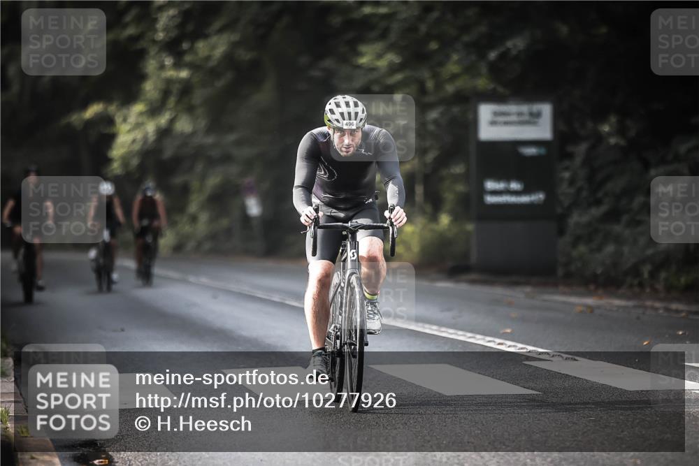 13.09.2026 - Stadtparktriathlon H.Heesch http://msf.ph/oto/10277926 13.09.2026 10:41:07 Radfahren 348, 357, 409, 496 meine-sportfotos.de