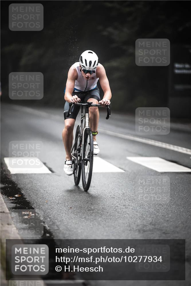 13.09.2026 - Stadtparktriathlon H.Heesch http://msf.ph/oto/10277934 13.09.2026 08:53:03 Radfahren 7, 58 meine-sportfotos.de