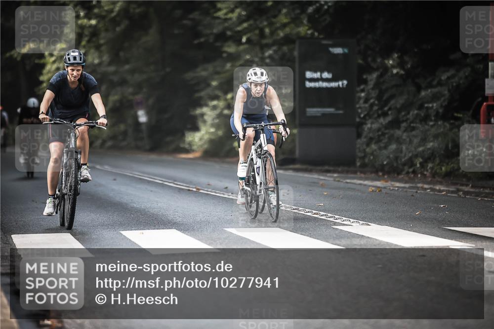 13.09.2026 - Stadtparktriathlon H.Heesch http://msf.ph/oto/10277941 13.09.2026 10:41:11 Radfahren 348, 357, 409, 489, 496, 503 meine-sportfotos.de
