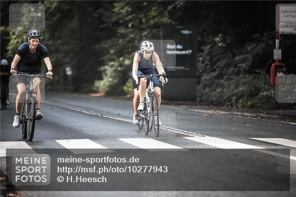 13.09.2026 - Stadtparktriathlon H.Heesch http://msf.ph/oto/10277943 13.09.2026 10:41:11 Radfahren 348, 357, 409, 489, 496, 503 meine-sportfotos.de