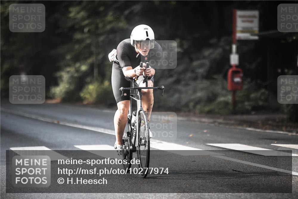 13.09.2026 - Stadtparktriathlon H.Heesch http://msf.ph/oto/10277974 13.09.2026 10:41:14 Radfahren 348, 357, 409, 489, 496, 503, 531 meine-sportfotos.de