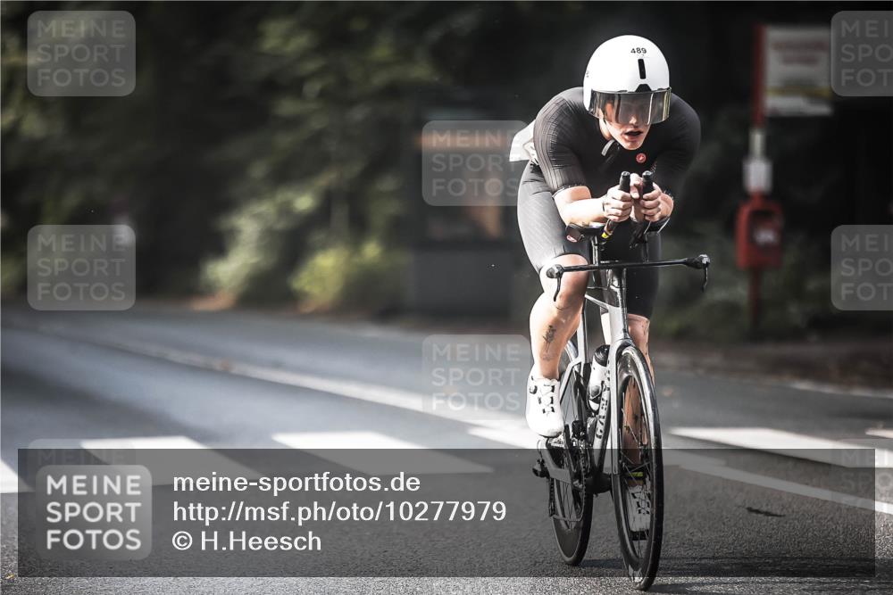 13.09.2026 - Stadtparktriathlon H.Heesch http://msf.ph/oto/10277979 13.09.2026 10:41:14 Radfahren 348, 357, 409, 489, 496, 503, 531 meine-sportfotos.de