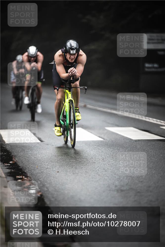 13.09.2026 - Stadtparktriathlon H.Heesch http://msf.ph/oto/10278007 13.09.2026 08:53:54 Radfahren 14, 17, 33, 50 meine-sportfotos.de