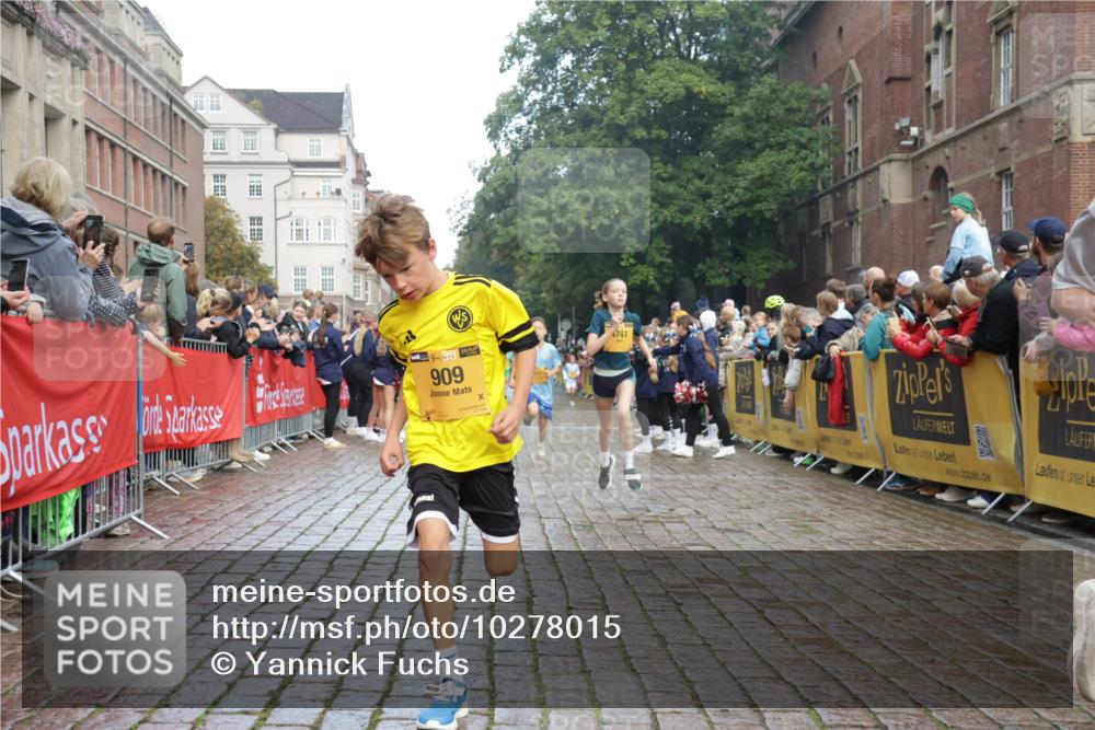 13.09.2026 - Kiel Lauf Yannick Fuchs http://msf.ph/oto/10278015 13.09.2026 08:51:03 Ziel 496, 1724, 2343, 10957, 10970, 497, 2125, 2443, 3106, 5792, 5959, 7511, 9612, 10359, 10987, 909, 1238, 3683, 4159, 4741, 5010, 5211, 7033, 10463, 11688, 3487, 10359 meine-sportfotos.de