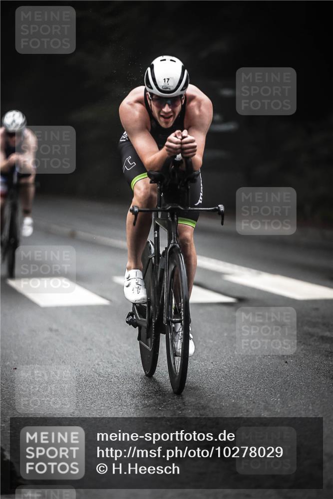 13.09.2026 - Stadtparktriathlon H.Heesch http://msf.ph/oto/10278029 13.09.2026 08:53:55 Radfahren 14, 17, 33, 50 meine-sportfotos.de