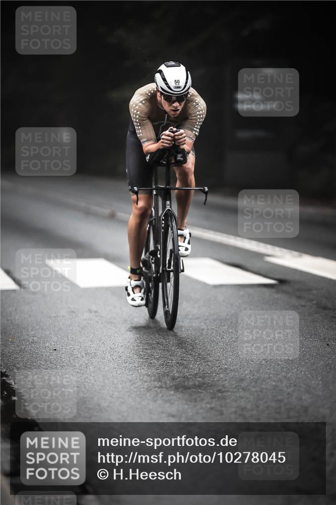13.09.2026 - Stadtparktriathlon H.Heesch http://msf.ph/oto/10278045 13.09.2026 08:53:58 Radfahren 14, 17, 33, 34, 41, 50 meine-sportfotos.de