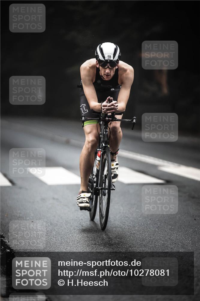 13.09.2026 - Stadtparktriathlon H.Heesch http://msf.ph/oto/10278081 13.09.2026 08:54:05 Radfahren 18, 34, 41 meine-sportfotos.de