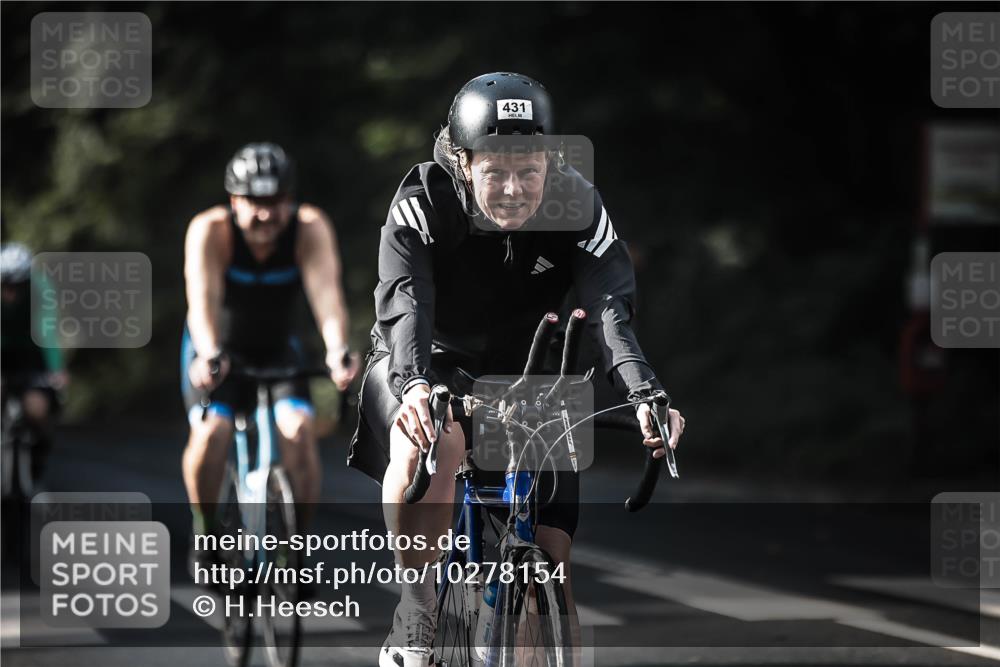 13.09.2026 - Stadtparktriathlon H.Heesch http://msf.ph/oto/10278154 13.09.2026 10:41:42 Radfahren 368, 387, 431, 478, 554, 583, 586 meine-sportfotos.de